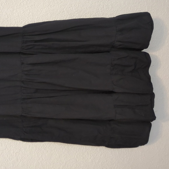 Shein black smocked bust sleeveless a line tiered maxi dres - Picture 3 of 7